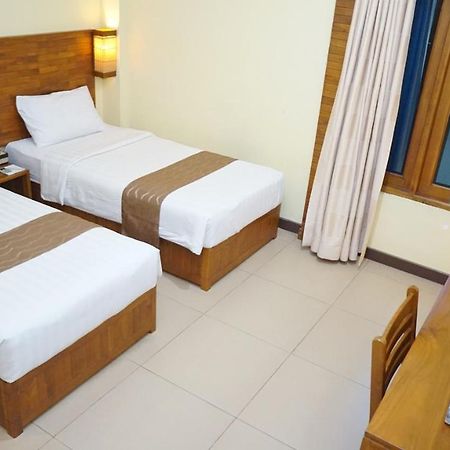 Syailendra Hotel Syariah 巴拉 外观 照片