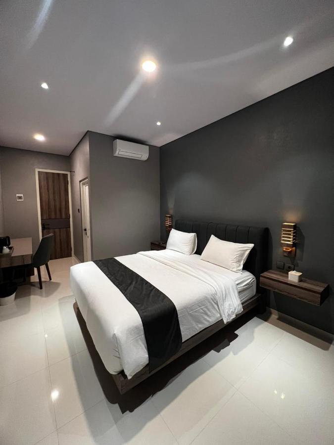 Syailendra Hotel Syariah 巴拉 外观 照片