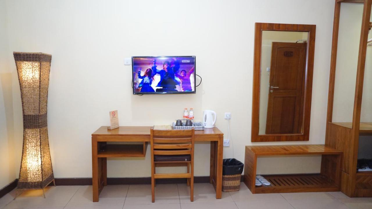Syailendra Hotel Syariah 巴拉 外观 照片