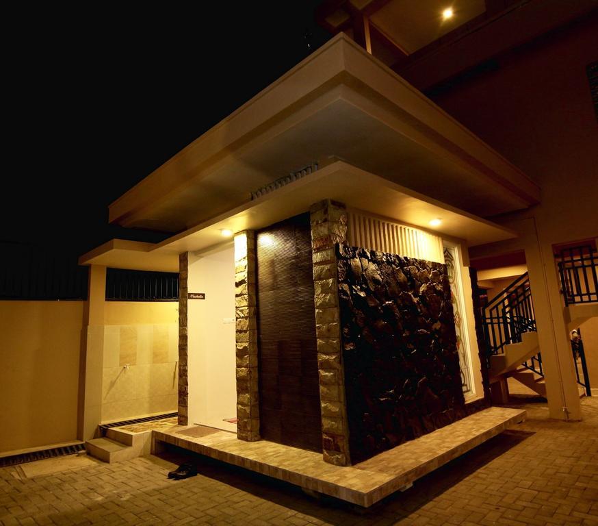 Syailendra Hotel Syariah 巴拉 外观 照片