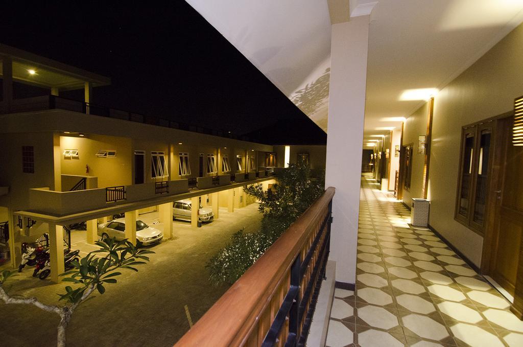 Syailendra Hotel Syariah 巴拉 外观 照片