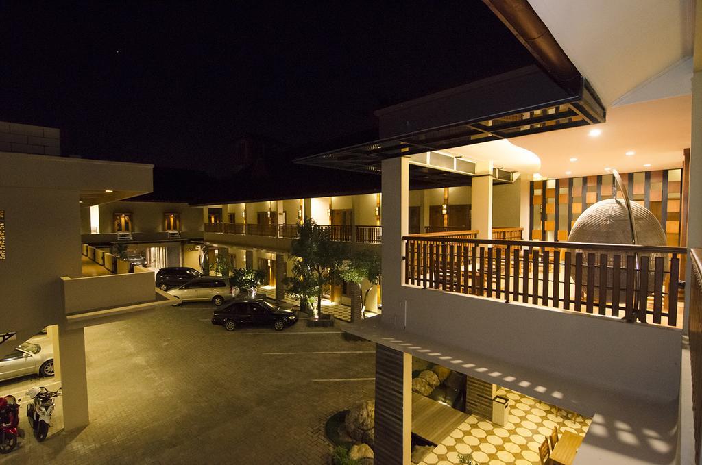 Syailendra Hotel Syariah 巴拉 外观 照片